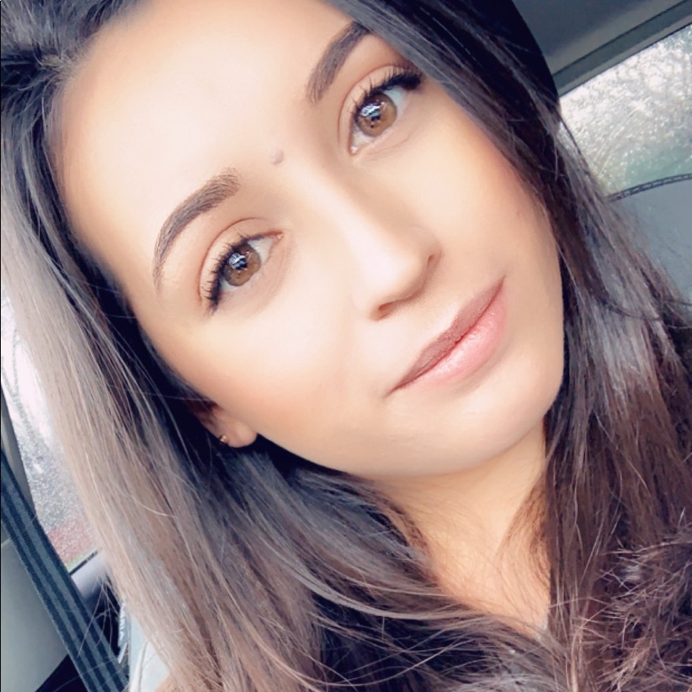 Meet your Posher, Jessica